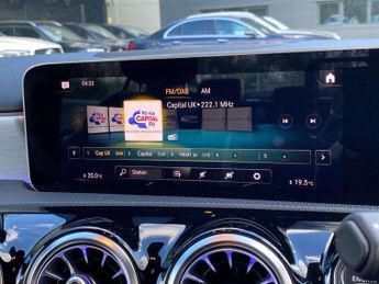 MERCEDES-BENZ A CLASS A200 Amg Line Premium 4Dr Auto