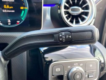 MERCEDES-BENZ A CLASS A200 Amg Line Premium 4Dr Auto