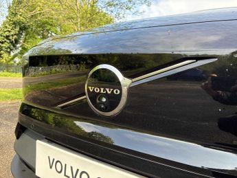 VOLVO EX30 315Kw Twin Motor Performance Ultra 69Kwh 5Dr Auto