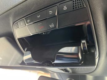 MERCEDES-BENZ E CLASS E300De Amg Line Premium Plus 4Dr 9G-Tronic