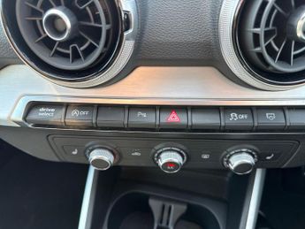 AUDI Q2 35 Tfsi S Line 5Dr S Tronic