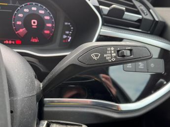 AUDI Q3 1.5 Tfsi Cod 35 S Line Suv 5Dr Petrol S Tronic Euro 6 (S/S) (150