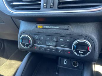 FORD FOCUS VIGNALE 1.5 Ecoblue Active X Vignale Estate 5Dr Diesel Auto Euro 6 (S/S)