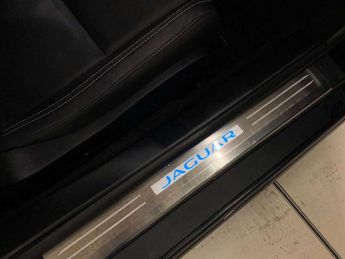 JAGUAR F-TYPE 5.0 P450 Supercharged V8 R-Dynamic Black 2Dr Auto