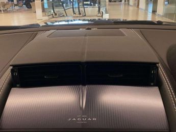 JAGUAR F-TYPE 5.0 P450 Supercharged V8 R-Dynamic Black 2Dr Auto