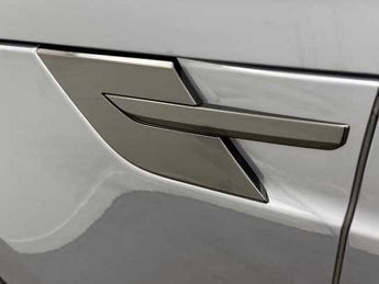 LAND ROVER RANGE ROVER SPORT 3.0 D300 Dynamic Se 5Dr Auto