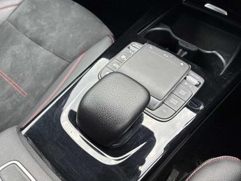 MERCEDES-BENZ A CLASS A180 Amg Line Executive 5Dr Auto