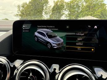 MERCEDES-BENZ EQA Eqa 250 140Kw Amg Line 66.5Kwh 5Dr Auto
