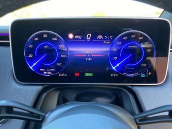 MERCEDES-BENZ EQE 350+ 215Kw Amg Line Night Ed Prem+ 96Kwh 5Dr Auto