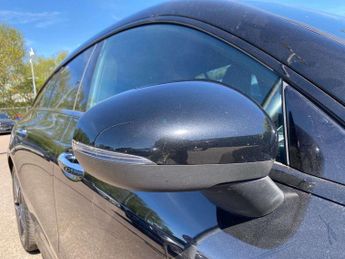 MERCEDES-BENZ CLA Cla 200 Amg Line Premium 5Dr Tip Auto