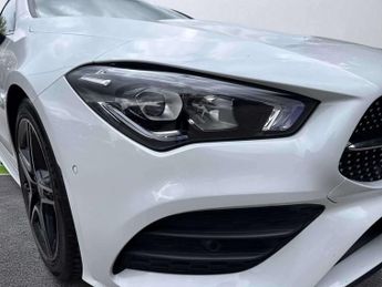 MERCEDES-BENZ CLA Cla 200 Amg Line Executive 5Dr Tip Auto