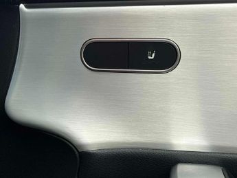 MERCEDES-BENZ CLA Cla 200 Amg Line Executive 5Dr Tip Auto