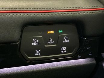 VOLKSWAGEN ID.7 Gtx 86Kwh Plus Tourer 5Dr Electric Auto 4Motion (340 Ps)