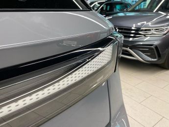 VOLKSWAGEN ID.7 Gtx 86Kwh Plus Tourer 5Dr Electric Auto 4Motion (340 Ps)