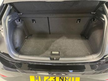VOLKSWAGEN POLO 1.0 Tsi R-Line Hatchback 5Dr Petrol Dsg Euro 6 (S/S) (95 Ps)