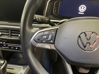 VOLKSWAGEN POLO 1.0 Tsi R-Line Hatchback 5Dr Petrol Dsg Euro 6 (S/S) (95 Ps)