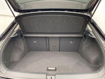 VOLKSWAGEN T-ROC 1.5 Tsi Life Suv 5Dr Petrol Dsg Euro 6 (S/S) (150 Ps)