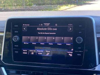 VOLKSWAGEN T-ROC 2.0 Tdi R-Line Suv 5Dr Diesel Dsg Euro 6 (S/S) (150 Ps)