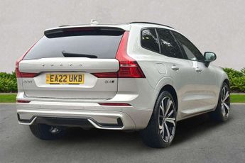 VOLVO XC60 2.0 B4D R Design Pro 5Dr Awd Geartronic