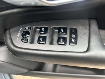 VOLVO XC90 2.0 B5D [235] Plus Dark 5Dr Awd Geartronic