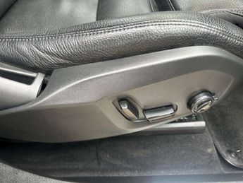 VOLVO XC90 2.0 B5D [235] Plus Dark 5Dr Awd Geartronic