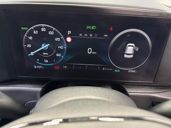 KIA NIRO 150Kw 2 Nav 65Kwh 5Dr Auto