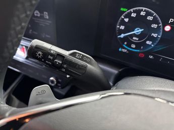 KIA NIRO 150Kw 2 Nav 65Kwh 5Dr Auto
