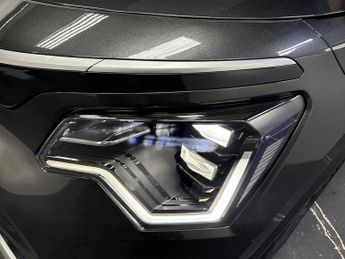 KIA NIRO 150Kw 2 Nav 65Kwh 5Dr Auto