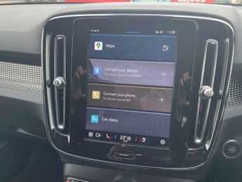 VOLVO XC40 2.0 B3P Plus Dark 5Dr Auto