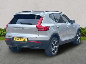VOLVO XC40 2.0 B3P Plus Dark 5Dr Auto