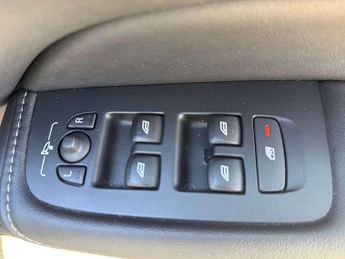 VOLVO XC60 2.0 B5P [250] Inscription 5Dr Awd Geartronic