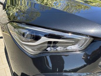 MERCEDES-BENZ CLA Cla 220D Amg Line Premium 5Dr Tip Auto
