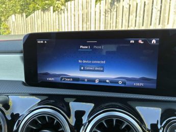 MERCEDES-BENZ CLA Cla 220D Amg Line Premium 5Dr Tip Auto