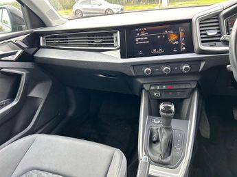 AUDI A1 1.5 Tfsi 35 Citycarver 5Dr Petrol S Tronic Euro 6 (S/S) (150 Ps)