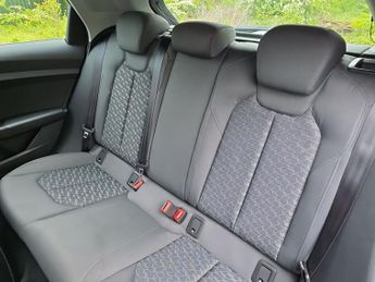 AUDI A1 1.5 Tfsi 35 Citycarver 5Dr Petrol S Tronic Euro 6 (S/S) (150 Ps)