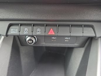 AUDI A1 1.5 Tfsi 35 Citycarver 5Dr Petrol S Tronic Euro 6 (S/S) (150 Ps)