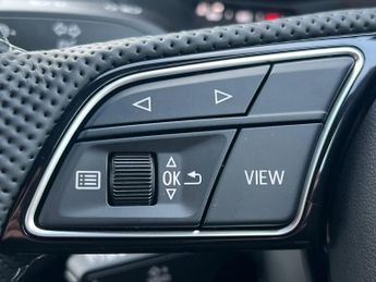 AUDI Q2 35 Tfsi S Line 5Dr S Tronic