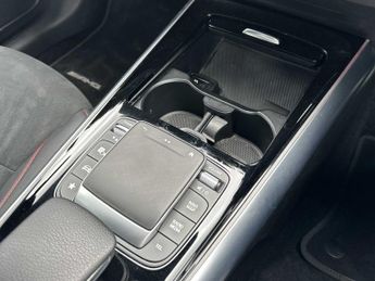 MERCEDES-BENZ EQA Eqa 250 140Kw Amg Line 66.5Kwh 5Dr Auto