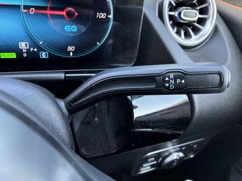 MERCEDES-BENZ EQA Eqa 250 140Kw Amg Line 66.5Kwh 5Dr Auto