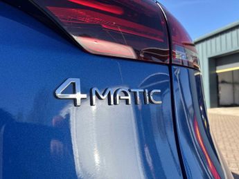 MERCEDES-BENZ EQC Eqc 400 300Kw Amg Line Premium 80Kwh 5Dr Auto