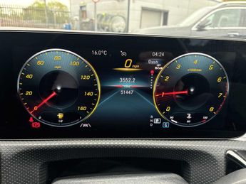 MERCEDES-BENZ CLA Cla 200 Amg Line Executive 5Dr Tip Auto