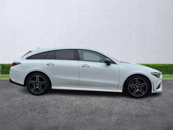 MERCEDES-BENZ CLA Cla 200 Amg Line Executive 5Dr Tip Auto