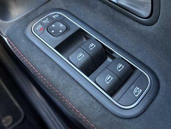 MERCEDES-BENZ CLA Cla 220D Amg Line Premium 5Dr Tip Auto
