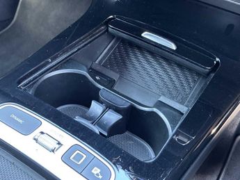 MERCEDES-BENZ CLA Cla 220D Amg Line Premium 5Dr Tip Auto
