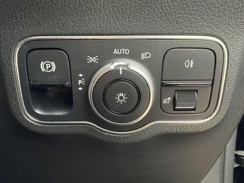 MERCEDES-BENZ EQA Eqa 250 140Kw Amg Line 66.5Kwh 5Dr Auto