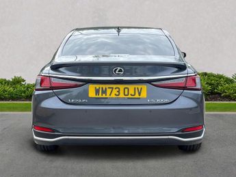 LEXUS ES 300H 2.5 4Dr Cvt Premium Edition
