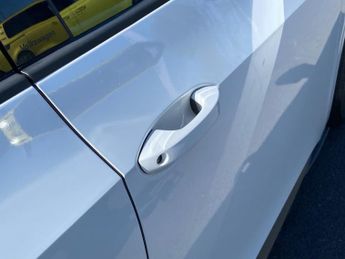 VOLKSWAGEN ID.3 Pro Performance 58Kwh Life Hatchback 5Dr Electric Auto (204 Ps)