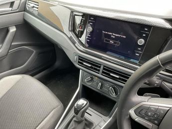 VOLKSWAGEN POLO 1.0 Tsi Life 5Dr Dsg