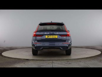 VOLVO XC60 2.0 B5P R Design 5Dr Geartronic