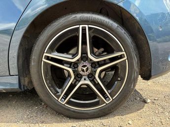 MERCEDES-BENZ A CLASS A180D [2.0] Amg Line Executive 5Dr Auto